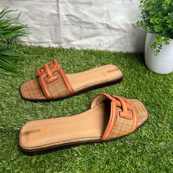 Sam Edelman Irina Slide Sandal
Women's Sandals size 7 new - Picture 9 of 17